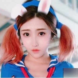 onlyfans大眼萌美少女（MissWarmJ）cos乖巧双马尾Loli【730MB】
