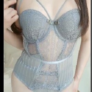 娜美妖姬-S人玩物合集[17V-13G]：优质身材登顶宝座，高价下载观看