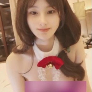 露脸反差婊福利姬热舞飞起，200V+978M长视频