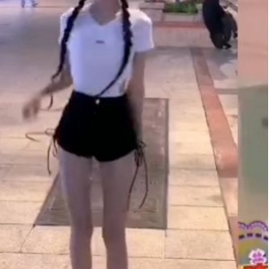 “挑战红框百层，抖音热门视频合集，43V8g百度盘下载”