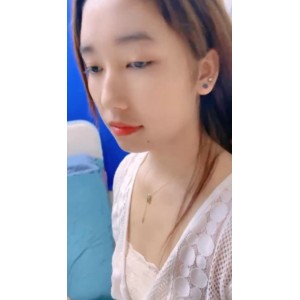 小西瓜：黑白配视频达299v177g，00后网红收藏必备