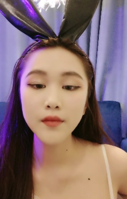 新人女神百度韩幼猫最新合集11V26.9G，收藏90