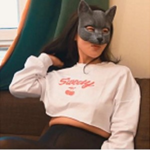 私房模特老虎菜原创系列第25弹健身教练张老师1V4.4G，油光黑丝蜜臀，快来下载！