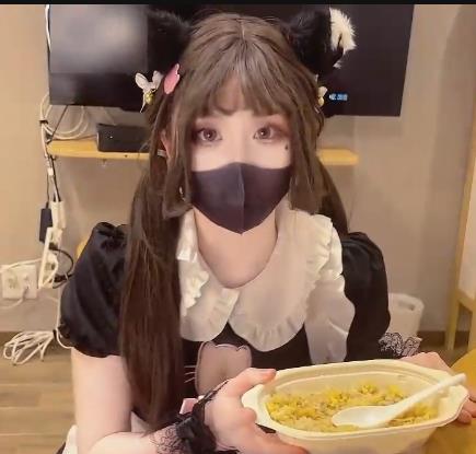 女仆系列合集自拍大胆探索5V1.2G，周榜露脸棒棒糖