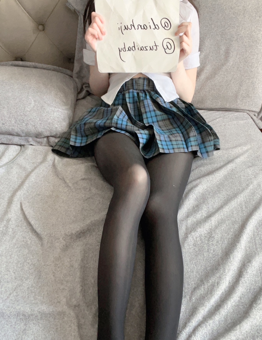 转载推特兔崽baby甜美合集56P27V409M，百度云资源不稳