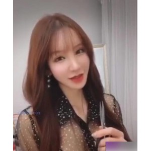 劲爆18部周于希自拍秀人合集522MB太诱人