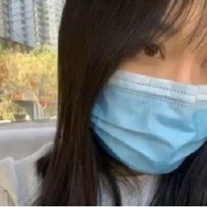 推特樱狸子太骚了露脸视频合集1部50G