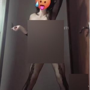 推特刚子反差热舞合集53部5.9G