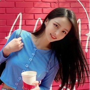 快手原女团成员于利sunwall95劲爆私藏145v+新增2段20G洗手间×搬运工专场超值饱眼福