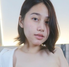 kainaoa邻家小妹OnlyFans合集40部小脚作品6.58G看硬了