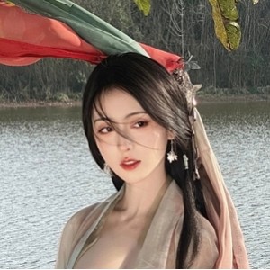 井川里予周姐山海观雾古风去衣合集32P40M深夜福利