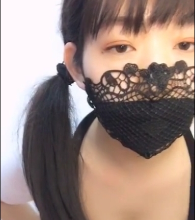 花房姑娘自娱自乐秀9部2.45G撩人姿势大赏