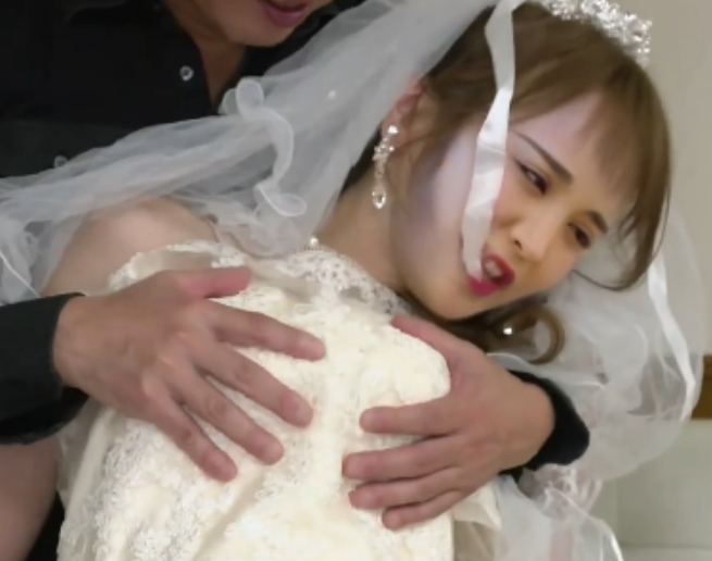 神秘合集古力娜扎纯欲风1.3G新婚之夜AI换脸
