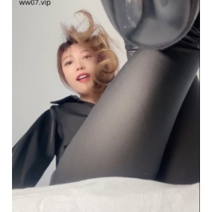 玩物直播酒鸽窒息诱惑红绿灯皮靴1V独享