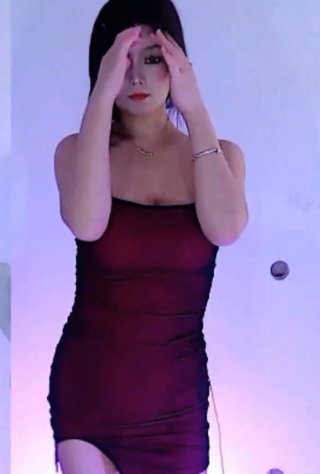 抖球合集若兮网易Cc直播156部13.7G热辣开玩