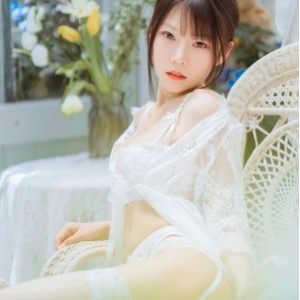 香草喵露露67G绝密合集cosplay视频53部推特展示