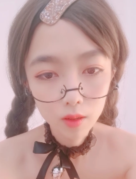 苏苏豆蜜桃成熟时422v411g银狗子典藏版