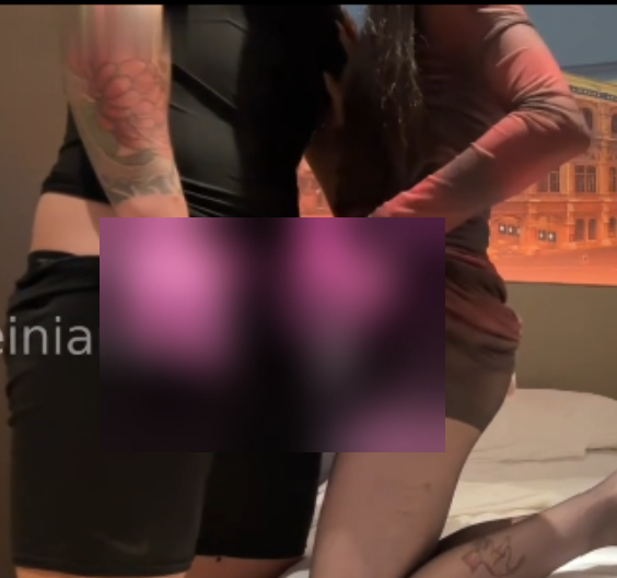 推特歪歪伪娘互口视频1V524MB纹身诱惑