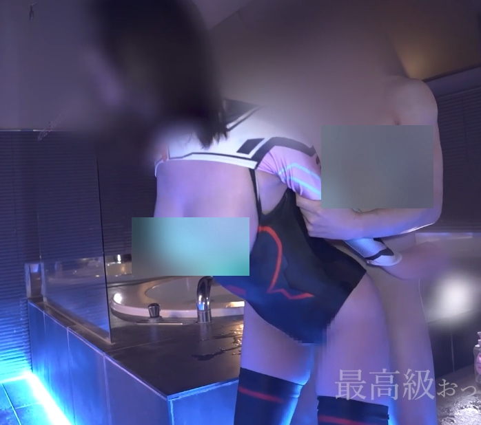 G奶妹赛车战袍新作1V990M优质车灯