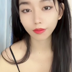 1.22GB蜜桔嬛嬛私拍福利视频34部太会玩