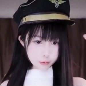 深田老师虎牙扛把子万元定制热舞1V498M身材炸裂
