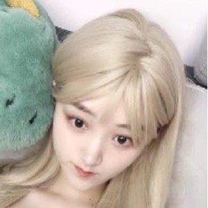嫩妹擦烟视频1V370M推特展示这姿势绝了