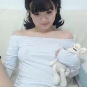 绝美身材燕京妹子网盘辣舞16V22GB合集