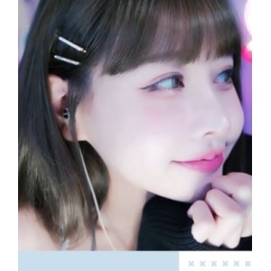 阿黑颜盯榨挑战系列：依婷~可爱二次元cos反差萌妹白眼合集[22V+833M][百度盘]